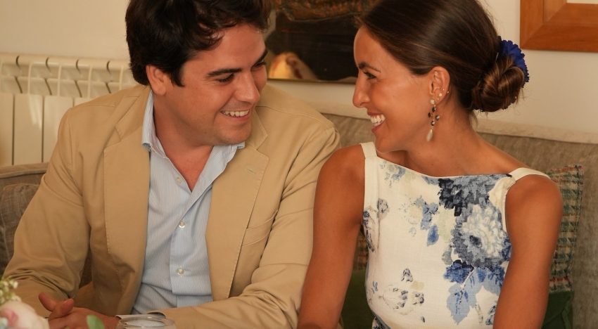El vestido de pedida más bonito, sencillo y elegante es el que se ha hecho esta diseñadora de joyas que acabamos de descubrir