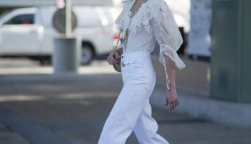 Como editora de moda, lo único que me voy a comprar en septiembre es una blusa boho y me la pondré así