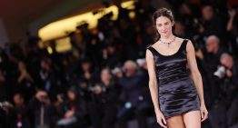 Shailene Woodley y el vestido más polémico —por muchos motivos— de la alfombra roja de Venecia