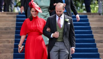 Nuestra invitada favorita en la boda de la princesa María Carolina de Liechtenstein lleva un elegante vestido midi y un tocado de marca española
