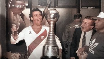 Un excampeón del mundo con River tildó a Borja de «frío» y se mostró preocupado por Cavani: «Está sufriendo»