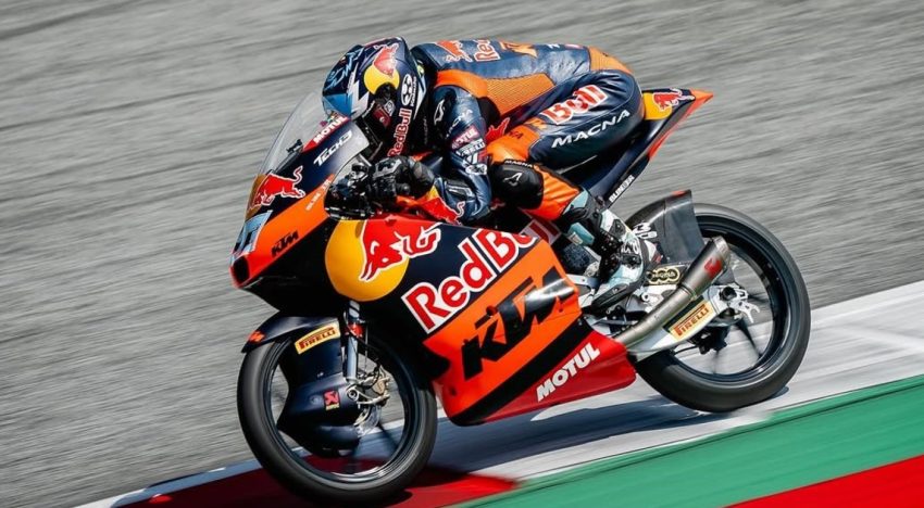 Moto3: Valentín Perrone acarició su primera victoria en el GP de Austria pero un inoportuno toque lo relegó al séptimo puesto