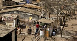 3 de cada 10 mexicanos vive en situación de pobreza; cifra disminuyó 17.7% en dos años