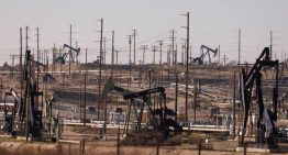 Petróleo cierra con caídas de más de 1%; alza de la OPEP+ eleva preocupación por la oferta