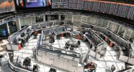 Bolsa mexicana avanza casi 2% en su tercera jornada consecutiva con ganancias