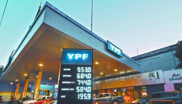 Justicia de EU suspende la obligación de Argentina de ceder 51% de la petrolera YPF