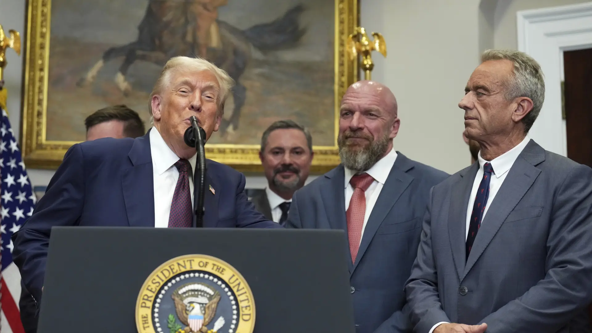 Trump reajusta los aranceles con los países sin acuerdo y retrasa al 7 de agosto su entrada en vigor general