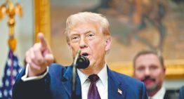 Trump se declara a favor de llevar a Powell ante la justicia