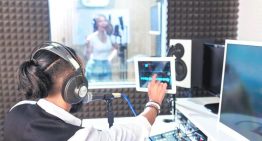 La industria musical, amenazada por los grupos generados por IA