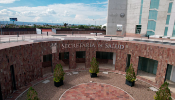 En un hecho sin precedentes, salvan la vida de una paciente con corazón y pulmón artificial en el Hospital Hidalgo