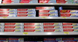 Cofepris retira la pasta Colgate Total Clean Mint; Poder del Consumidor lanza alerta por Tajín