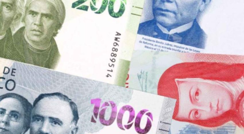 Peso mexicano avanza contra el dólar tras nuevas cifras económicas en Estados Unidos