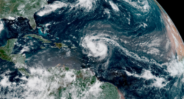 Huracán Erin, el primero de la temporada en el Atlántico, se fortalece en su avance hacia el Caribe