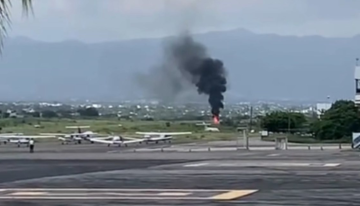 Avión Cessna sufre accidente en Aeropuerto Internacional de Cuernavaca; reportan dos heridos