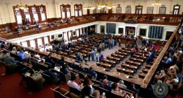 Texas adopta mapa electoral para preservar mayoría legislativa de Trump