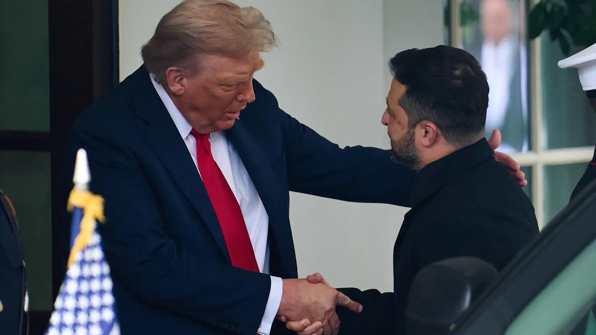 Trump felicita a Ucrania por su independencia y aboga por el fin de la guerra: «Una matanza sin sentido»