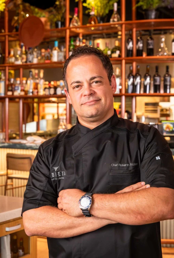 Chef Roberto Alcocer
