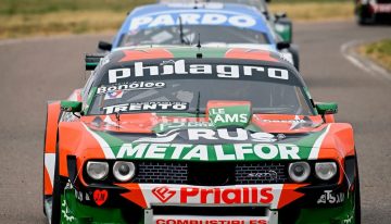 Los autos del TC, de caravana por las calles de la Ciudad de Buenos Aires en la previa de la histórica carrera en el Gálvez
