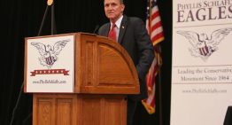 Mike Flynn alertó que Rusia y China se consolidaron en instalaciones militares de Venezuela