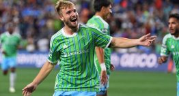 Pepo De la Vega marcó un golazo en el 7-0 de Seattle Sounders sobre Cruz Azul que va directo al Puskas