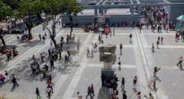La Hoyada quedó libre de buhoneros tras fuerte desalojo de la Alcaldía chavista (Fotos y Videos)