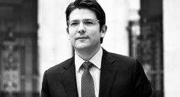Juan Guaidó se suma a las condolencias por la muerte de Miguel Uribe