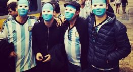 Guillermo Francella reveló cómo es el disfraz que utiliza para entrar a la cancha de Racing sin que lo reconozcan