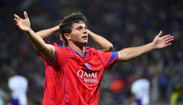 Dos chilenas en siete minutos y un bombazo desde afuera: el triplete soñado de Joao Neves en la goleada del PSG