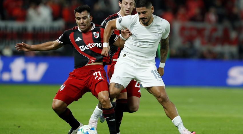 River sigue sin dar señales de confianza: disimuló un mal primer tiempo con los cambios de Gallardo pero no le alcanzó para superar a un débil Libertad
