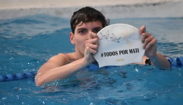 El emotivo homenaje a Matías Bottoni en el club que lo vio crecer: «Sin la ayuda de la gente no estaría vivo»