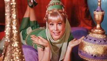 Barbara Eden, la legendaria estrella de Mi bella genio, cumplió 94 años y así luce