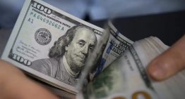 La circulación de dólares en efectivo en Venezuela bajó 37 % en comparación con 2024