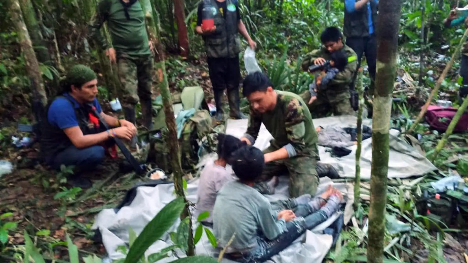 Condenan a 32 años de cárcel por abuso sexual al padrastro de los niños que fueron rescatados tras pasar 40 días en la selva de Colombia