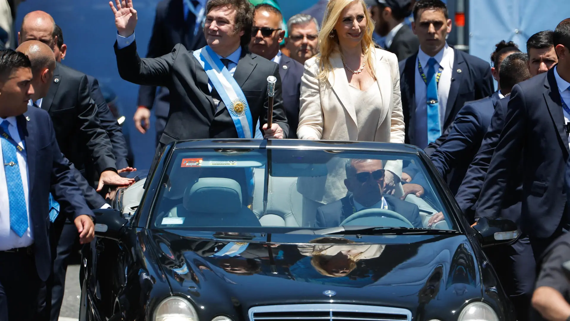 Los casos de corrupción que salpican a Milei a dos meses de las legislativas