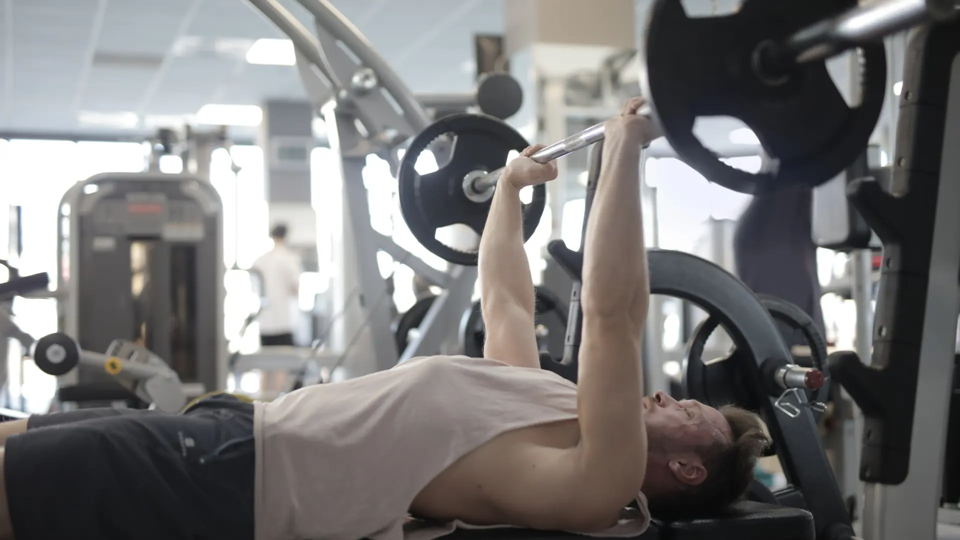 Cuánto tardas en perder el músculo si dejas el entrenamiento en el gimnasio por vacaciones