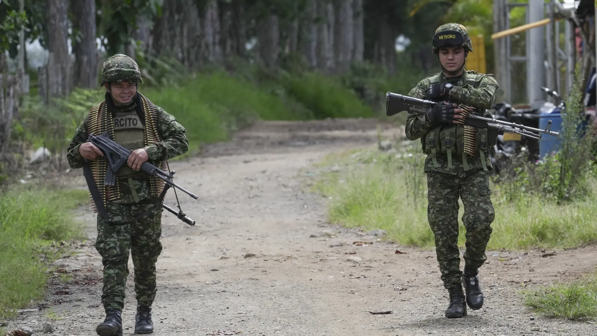Colombia ofrece una recompensa de 4.700 euros por información que conduzca al secuestrador de 34 militares