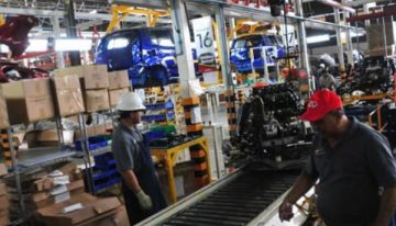 Siete de cada diez empresas nacionales de autopartes reportaron bajas ventas en primer semestre de 2025