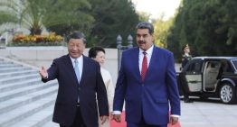 Un celular, un mensaje y una reunión: Maduro se acerca a China en plena tensión con EEUU
