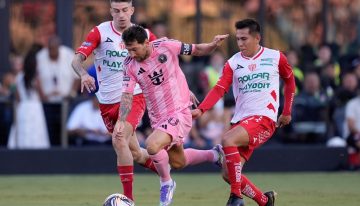 Lionel Messi se lesionó y pidió el cambio a los siete minutos en Inter Miami vs Necaxa: qué le pasó al capitán argentino