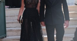 Hemos visto a Kaia Gerber mil veces enamorada, pero nunca la habíamos visto (vestir) tan bien
