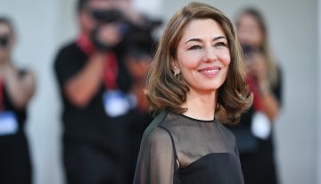 Por qué para la mayoría no tiene nada, pero para las expertas en moda, Sofia Coppola lo es todo
