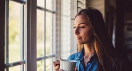 Cómo prepararte mentalmente para hablar con alguien que te impone, por la experta en comunicación Aurora Michavila