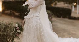 La novia clásica cuyo tejido del vestido parecía un cuadro inglés