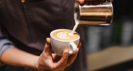 Ya no se queda a tomar un café, sino un café especialidad: lugares con un plus para tomar la taza más rica