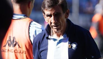 Costas no anduvo con vueltas para explicar el empate de Racing en el clásico con Independiente: «Erramos pases tontos y les dimos vida»
