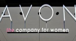 Natura llega a acuerdo para vender Avon International