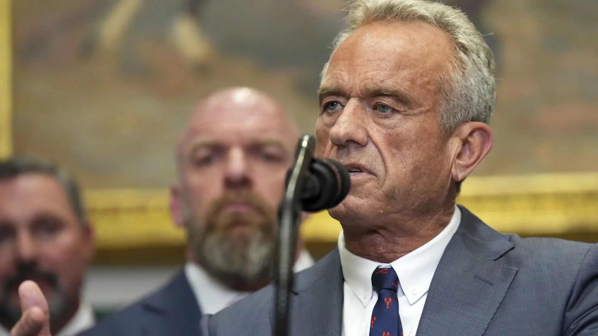 Jefes sanitarios en EEUU advierten: Robert Kennedy es un “peligro” como secretario de Salud
