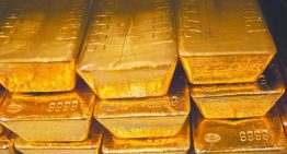 El oro abre la semana en nuevo máximo histórico; supera los 3,600 dólares