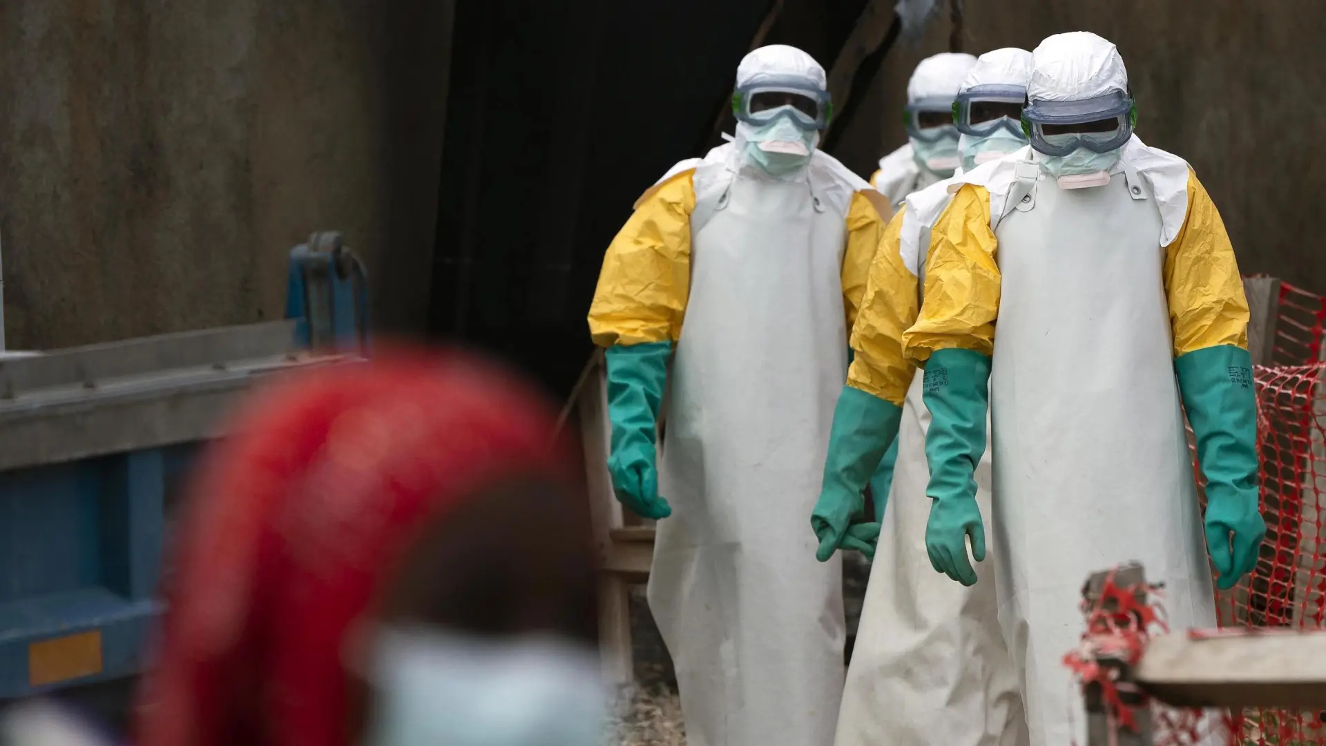 La OMS eleva a 35 el número de muertos por el último brote de ébola en Congo