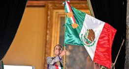 «Viva las heroínas anónimas»: Claudia Sheinbaum encabeza su primer Grito de Independencia